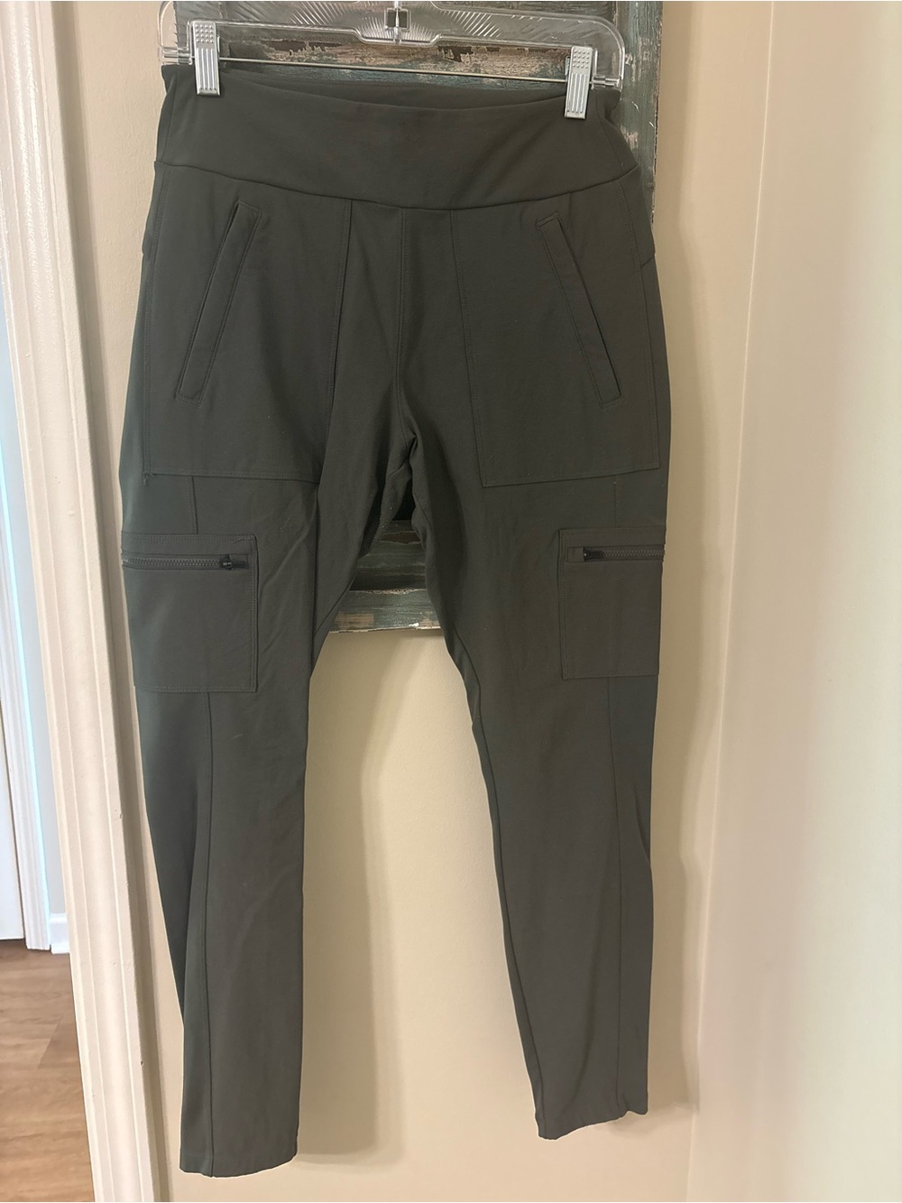 Athleta Olive Utility Cargo Skinny Pants